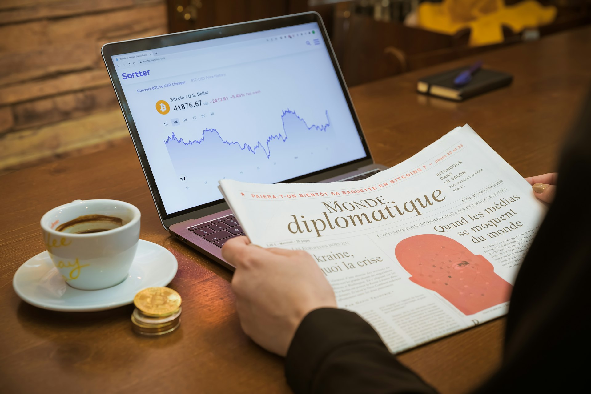 Unlocking Efficiency and Innovation: Generative AI Applications in Financial Services