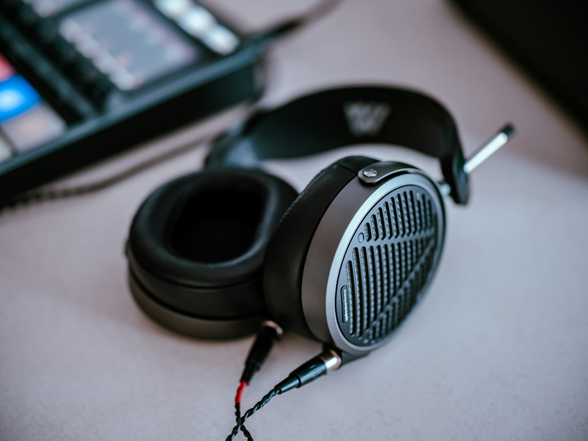 Unlocking Lifelong Learning: How Educational Podcasts and Audio Transform Modern Education